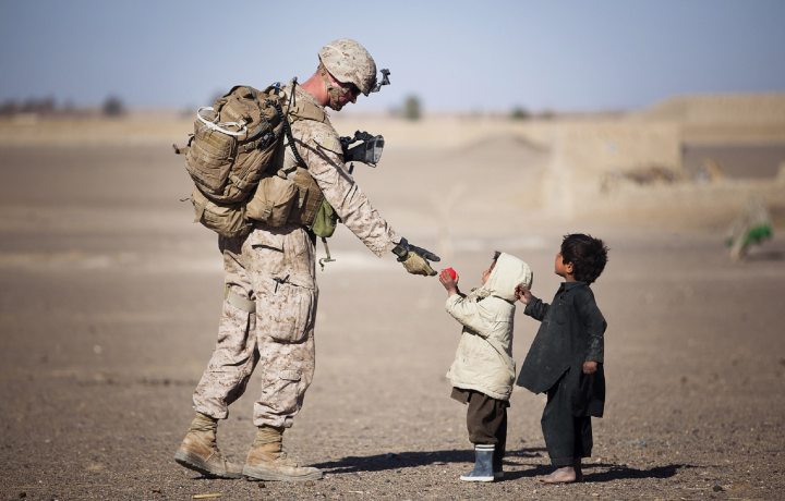 military-children-desert-36785-askthestrategistblog.com